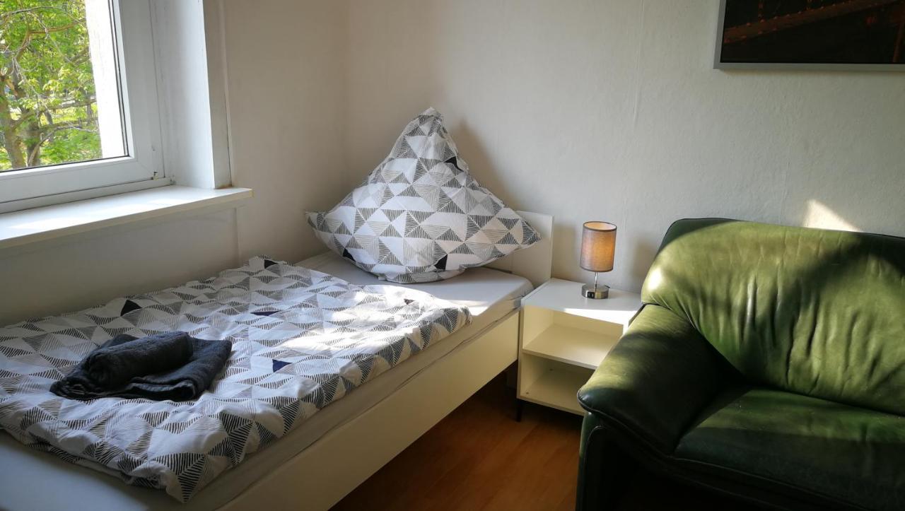 Apartment Am Suedpark メルゼブルク エクステリア 写真