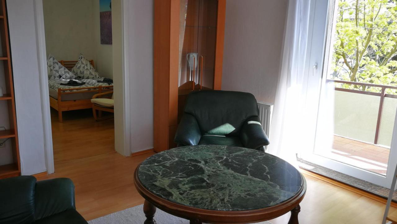 Apartment Am Suedpark メルゼブルク エクステリア 写真
